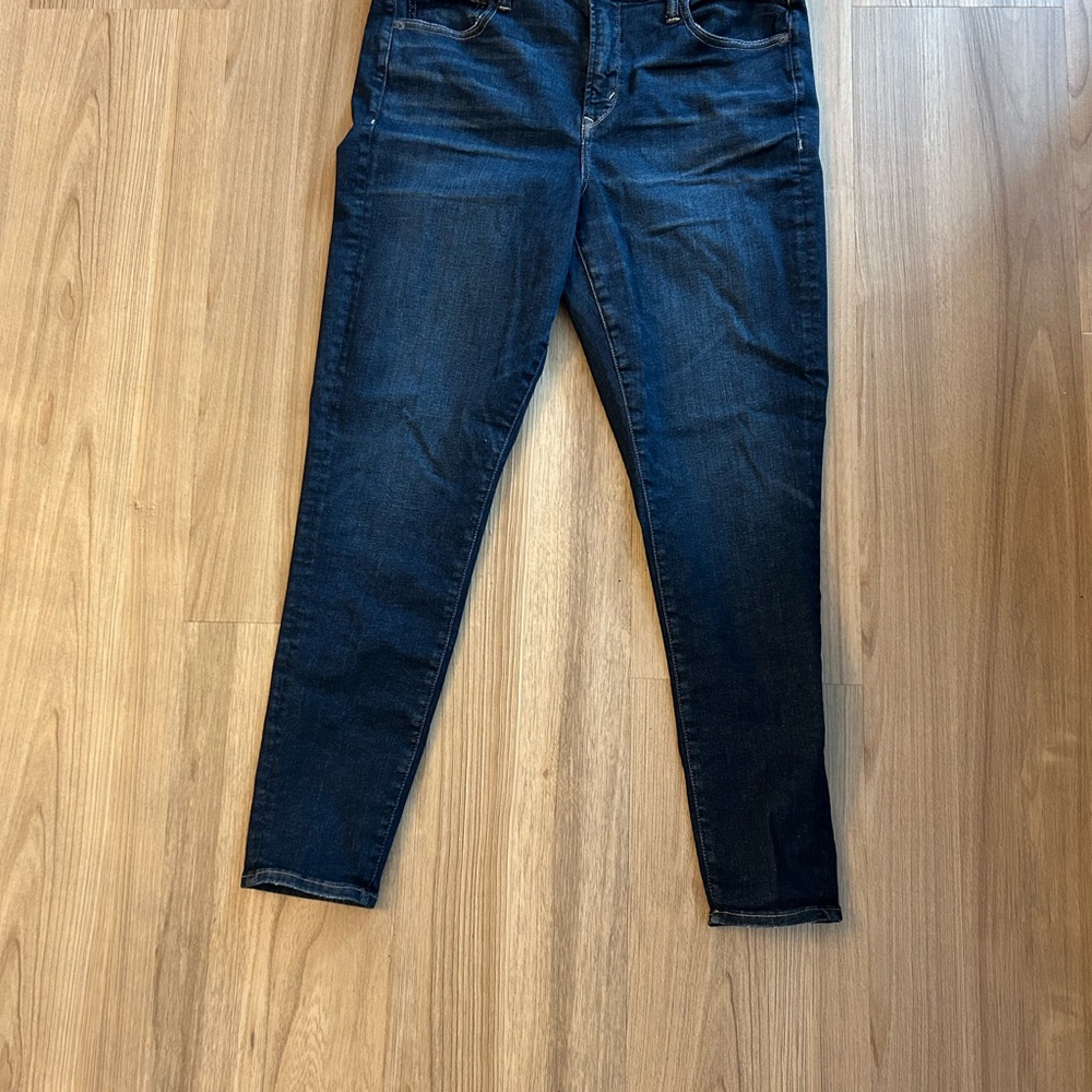 American Eagle Dark Blue Skinny Jeans